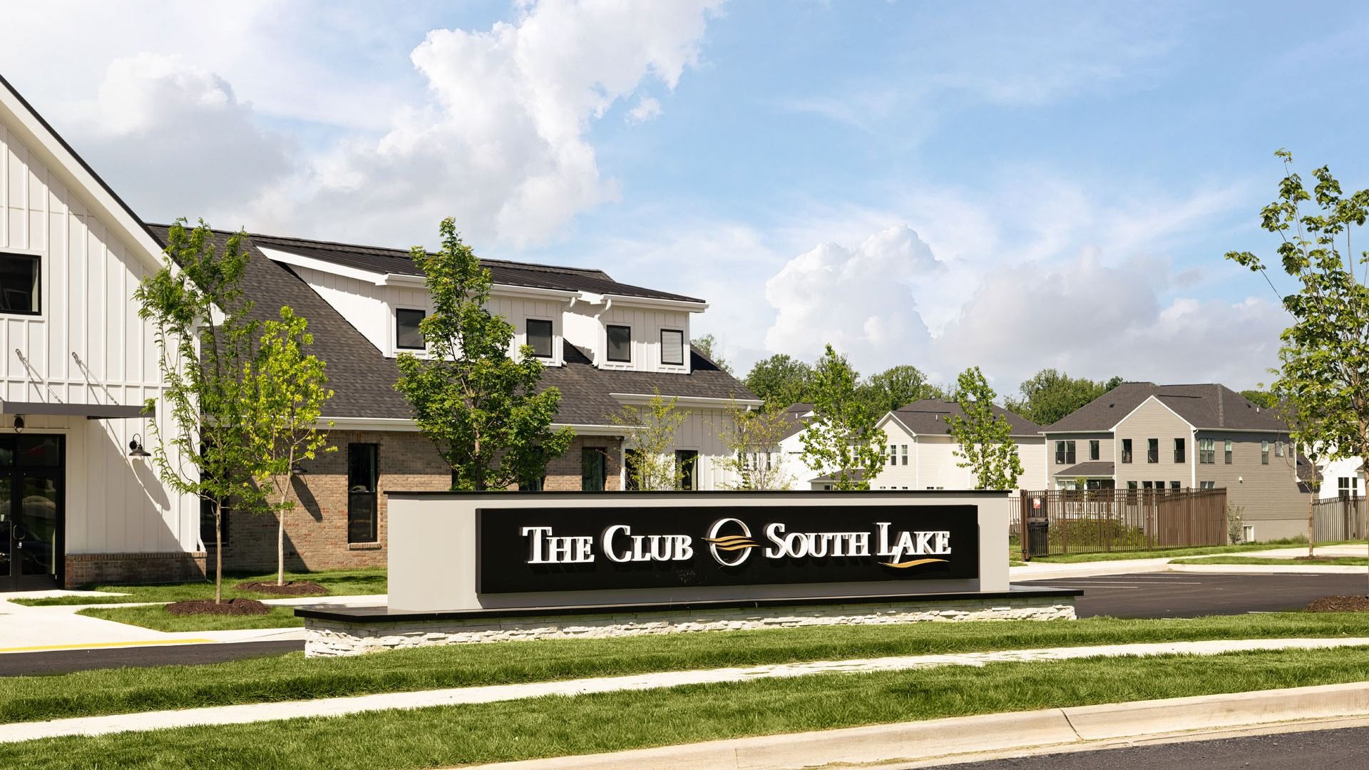 casa en South Lake por DRB Homes