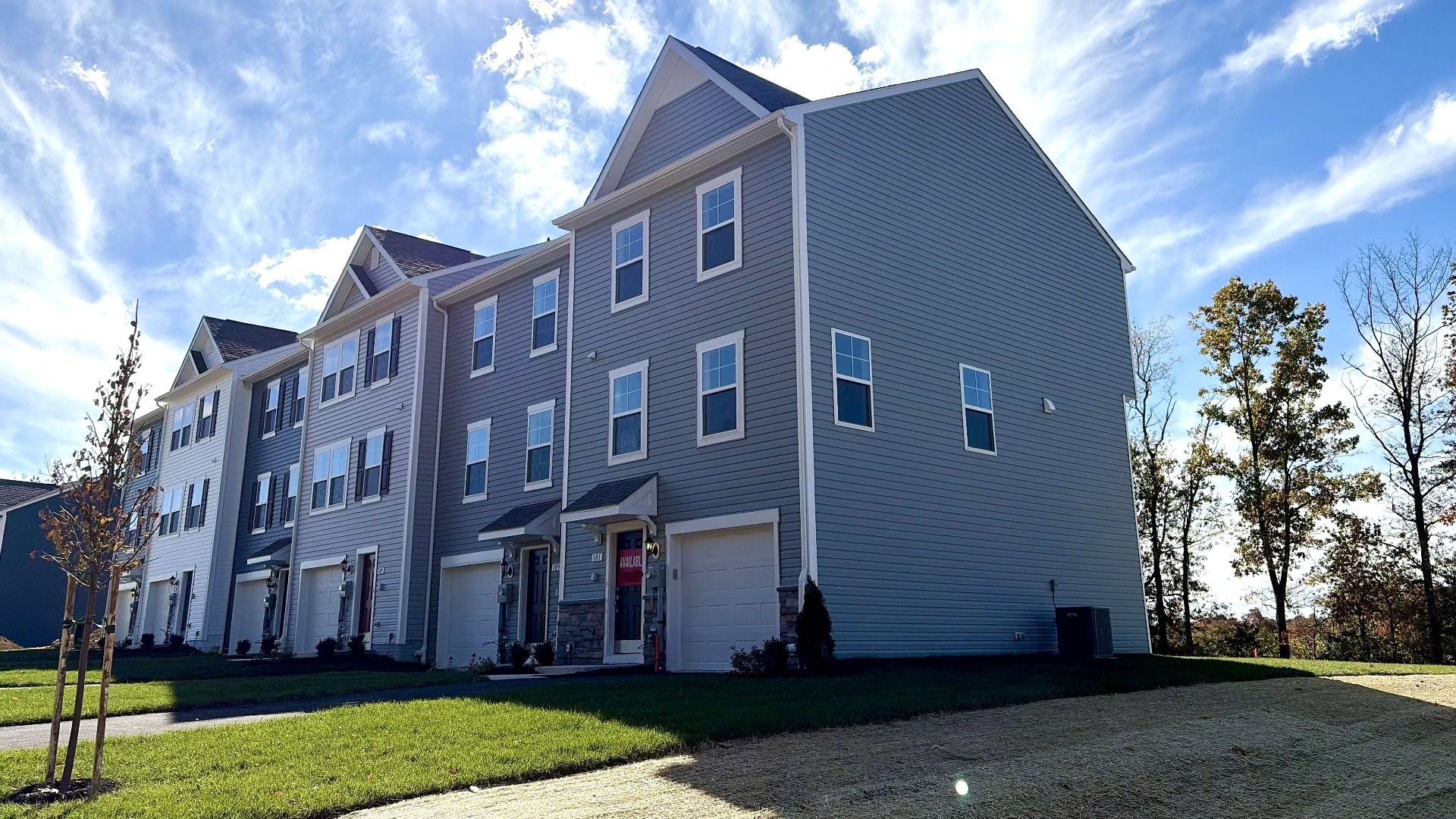 York II Garage - Homestead Acres Townhomes: Hanover, Pennsylvania - DRB Homes