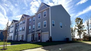 York II Garage - Homestead Acres Townhomes: Hanover, Pennsylvania - DRB Homes
