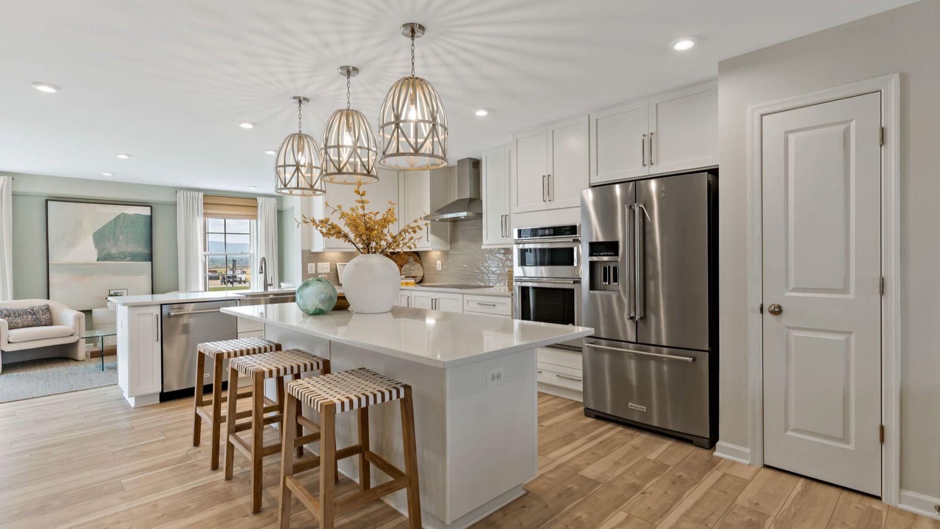 casa en King's Crossing Single Family Homes por DRB Homes