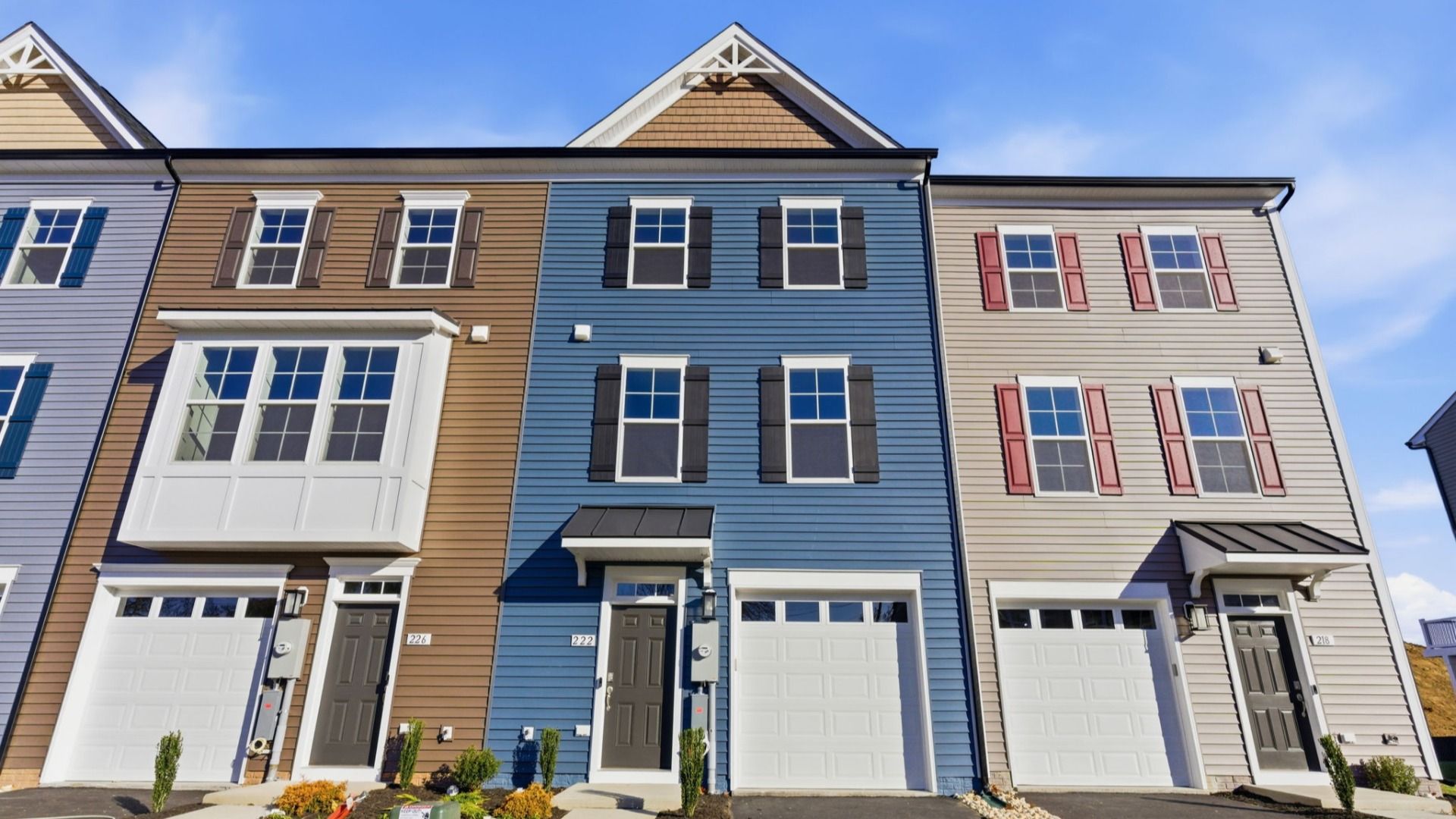 Bedford II - Village at Valor Crossing Townhomes: Winchester, District Of Columbia - DRB Homes