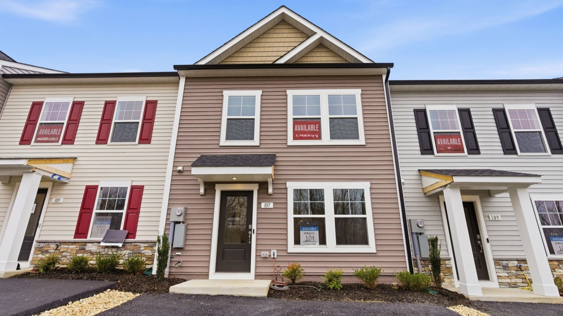 Madison II - Villages at Courthouse Square Townhomes: Martinsburg, District Of Columbia - DRB Homes