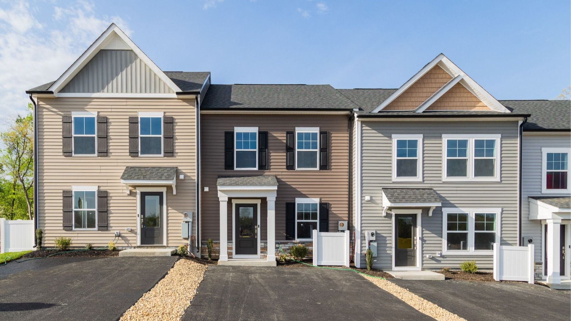 Madison II - Villages at Courthouse Square Townhomes: Martinsburg, District Of Columbia - DRB Homes