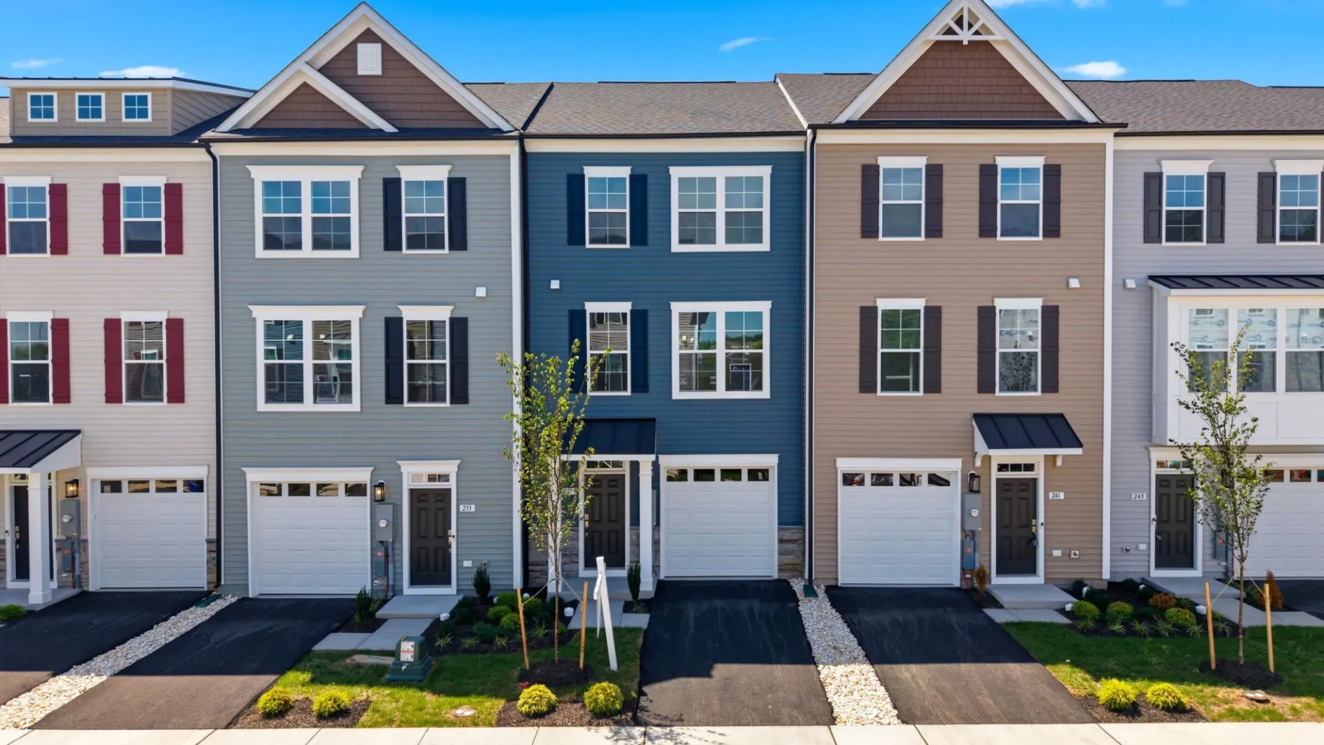 237 Monteith Drive (Bedford II)