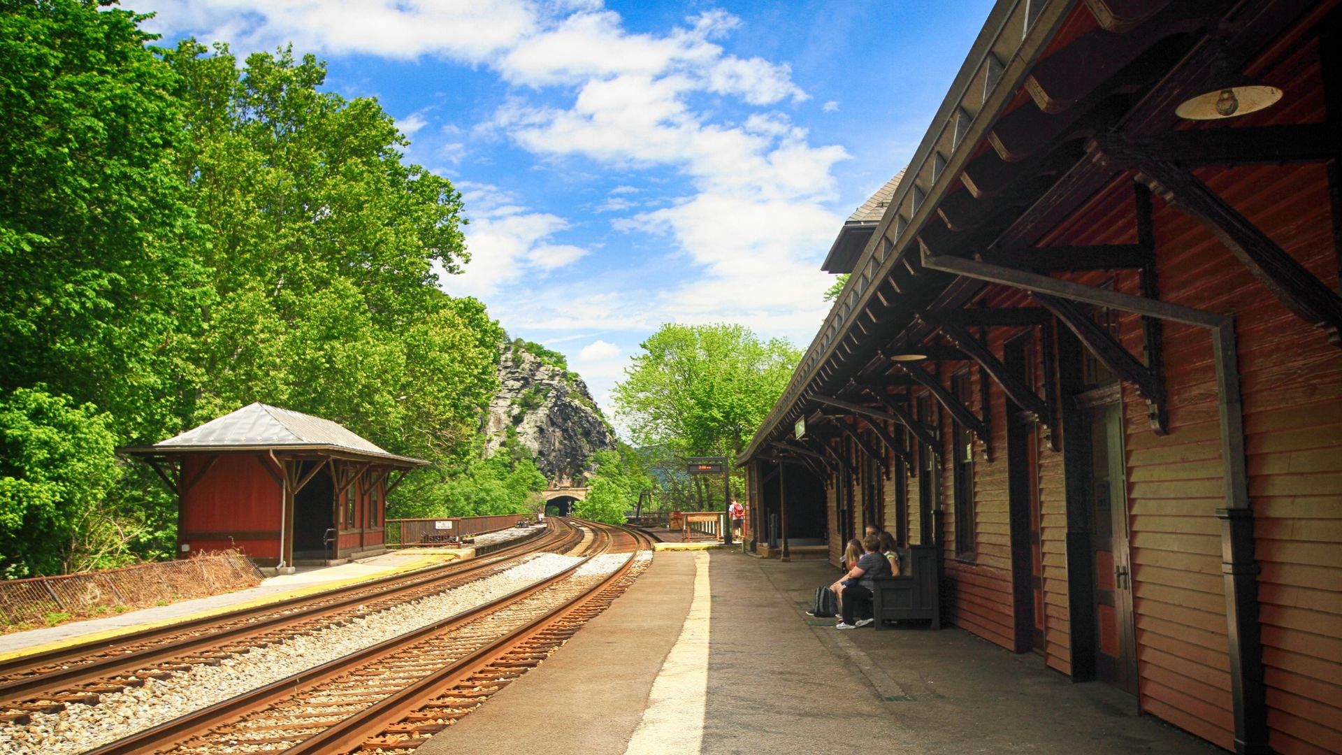 Harpers Ferry, just 15 minutes away, offers history, scenic views, and outdoor adventures.