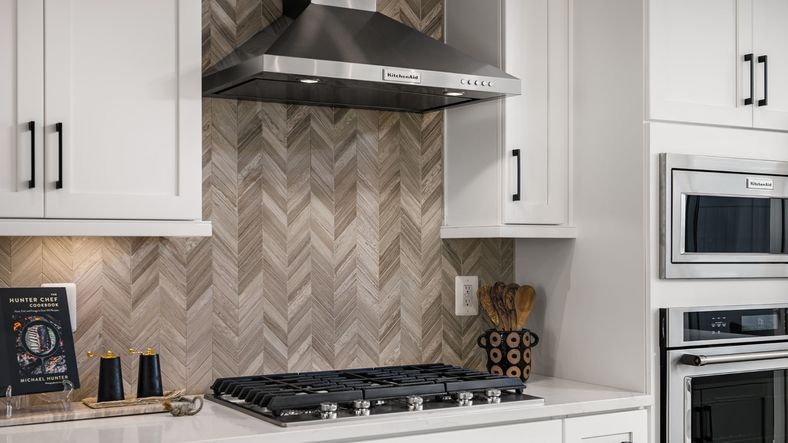 Pratt Townhome Kitchen at Greenleigh