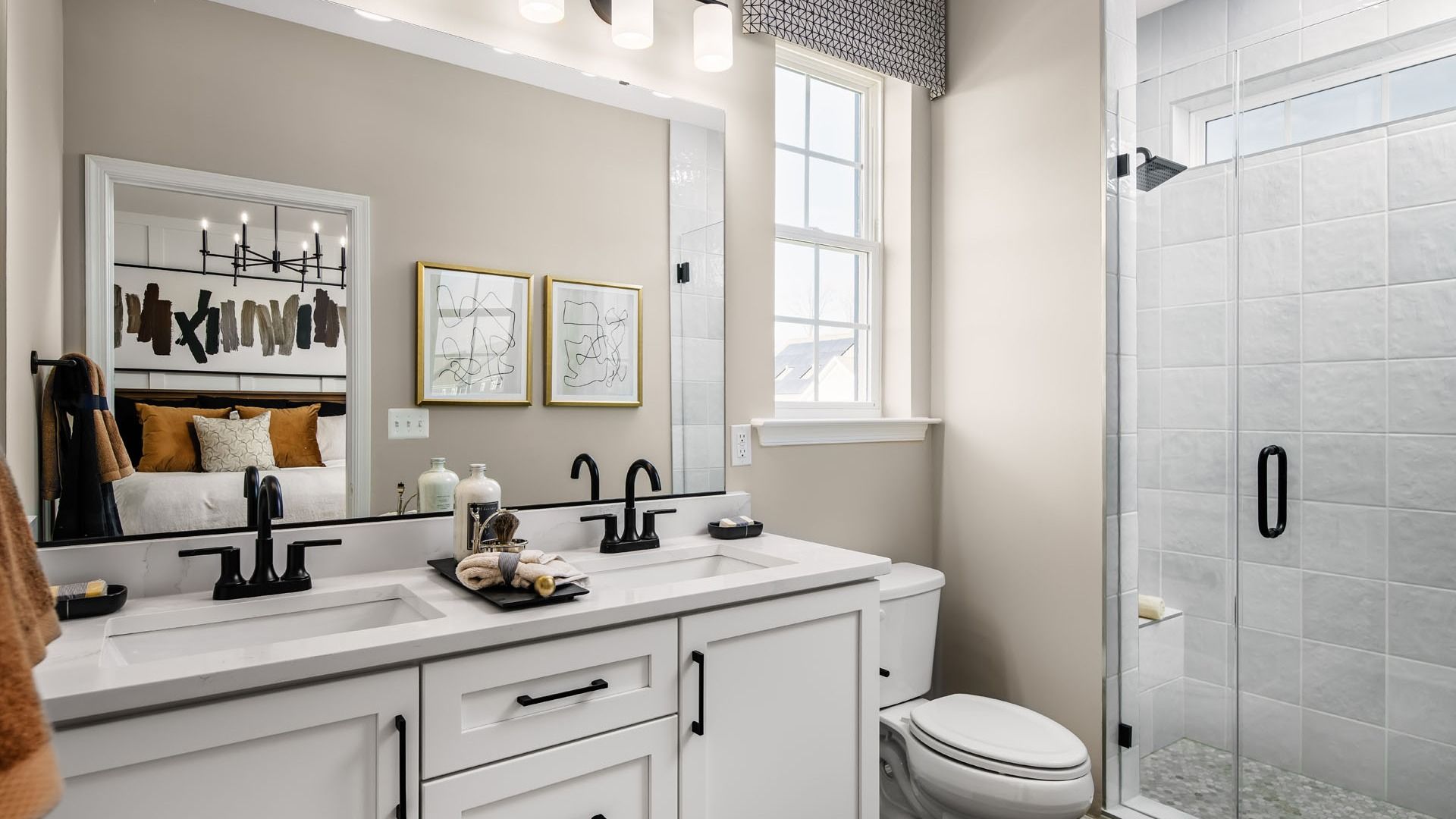Pratt Townhome Owner's Suite Bathroom at Greenleigh
