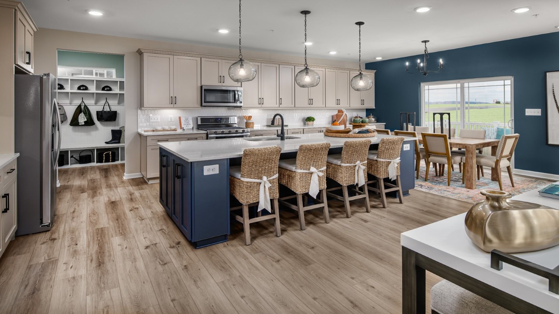 Bridgeport II Kitchen and Breakfast Area at Brunswick Crossing