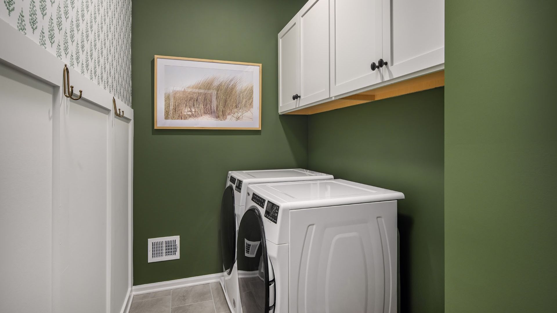 Emory II Laundry Room