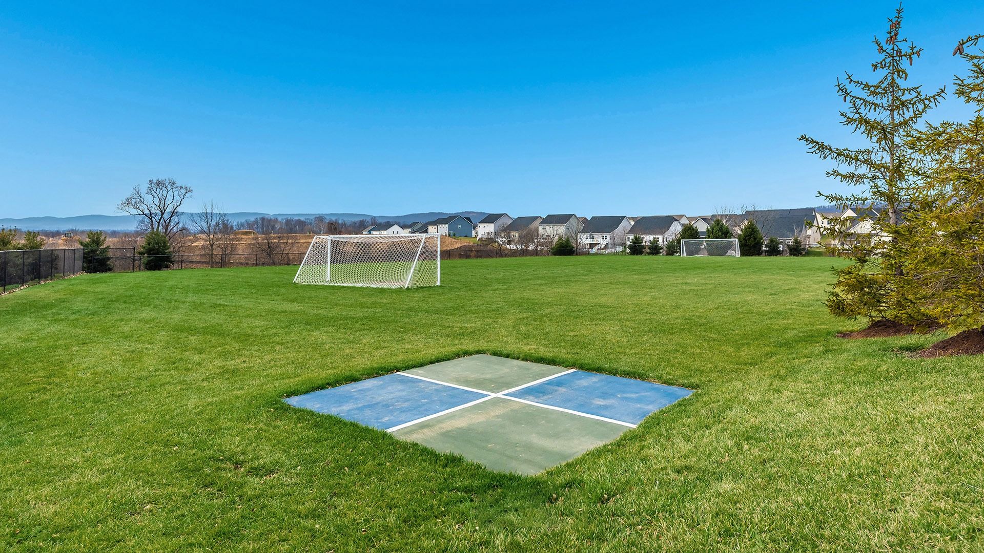 Outdoor Amenity Athletic Field Space at Brunswick Crossing