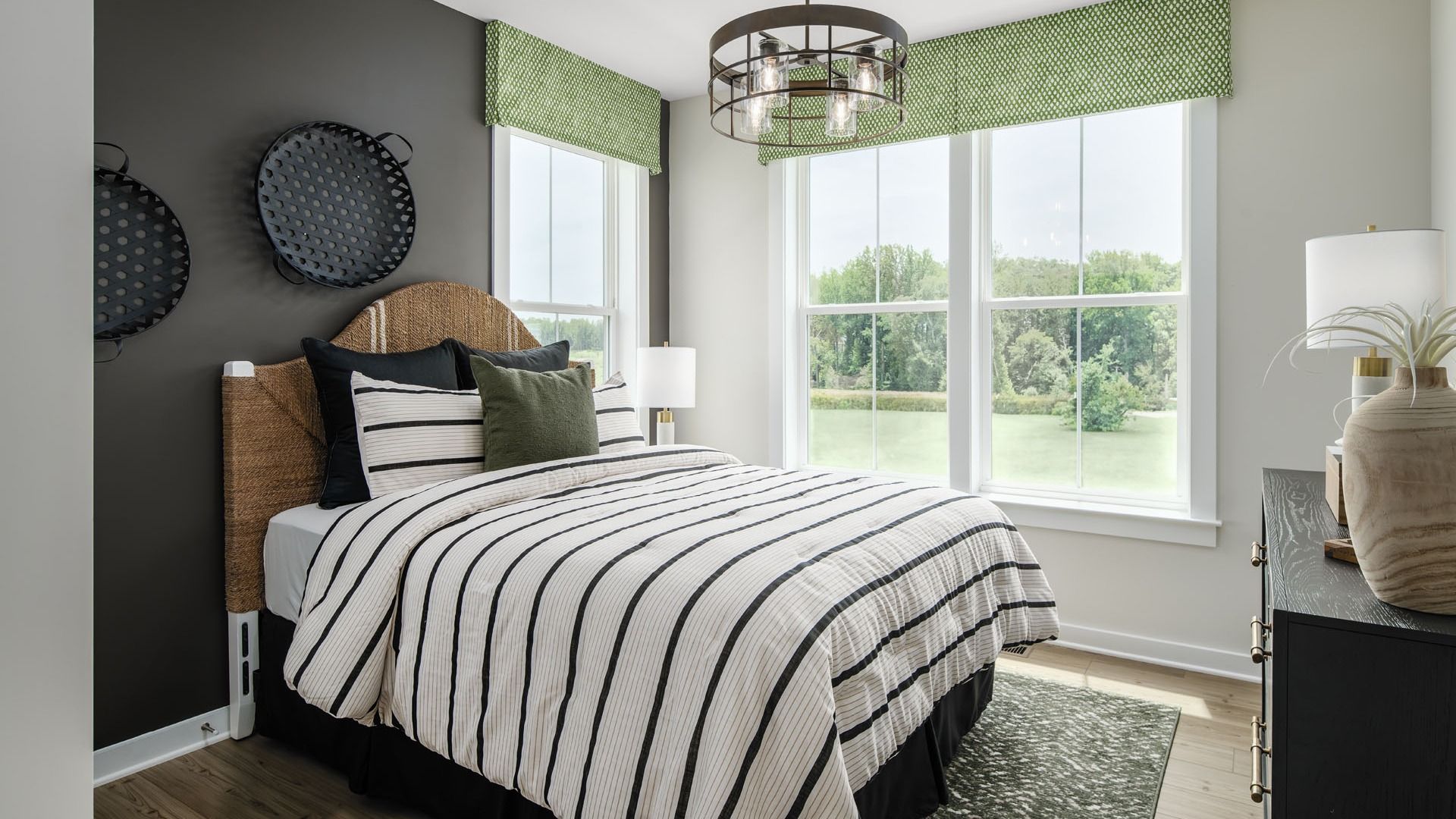 Albemarle Secondary Bedroom at South Lake