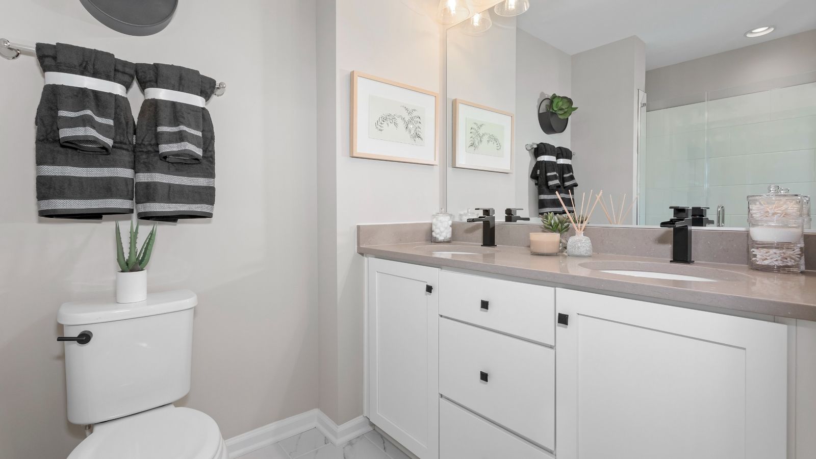 Owner's bathroom in the Bedford Il home plan.