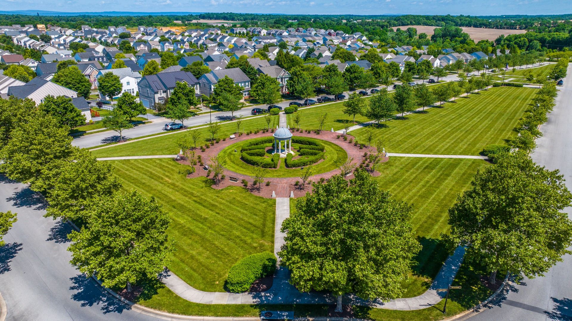 Experience a vibrant outdoor community space, perfect for gatherings and relaxation.