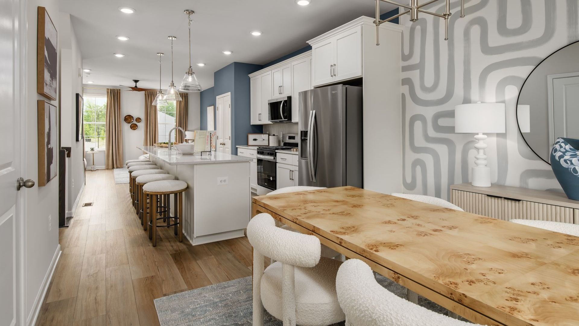 Alden II Kitchen and Dining Area