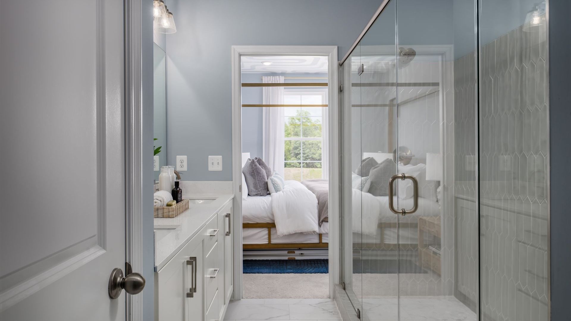 Alden II Owner's Suite Bathroom