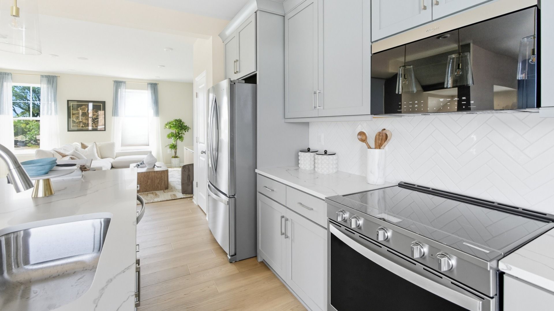 Bedford II Kitchen with Whirlpool Appliances