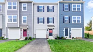 York II Garage - Homestead Acres Townhomes: Hanover, Pennsylvania - DRB Homes