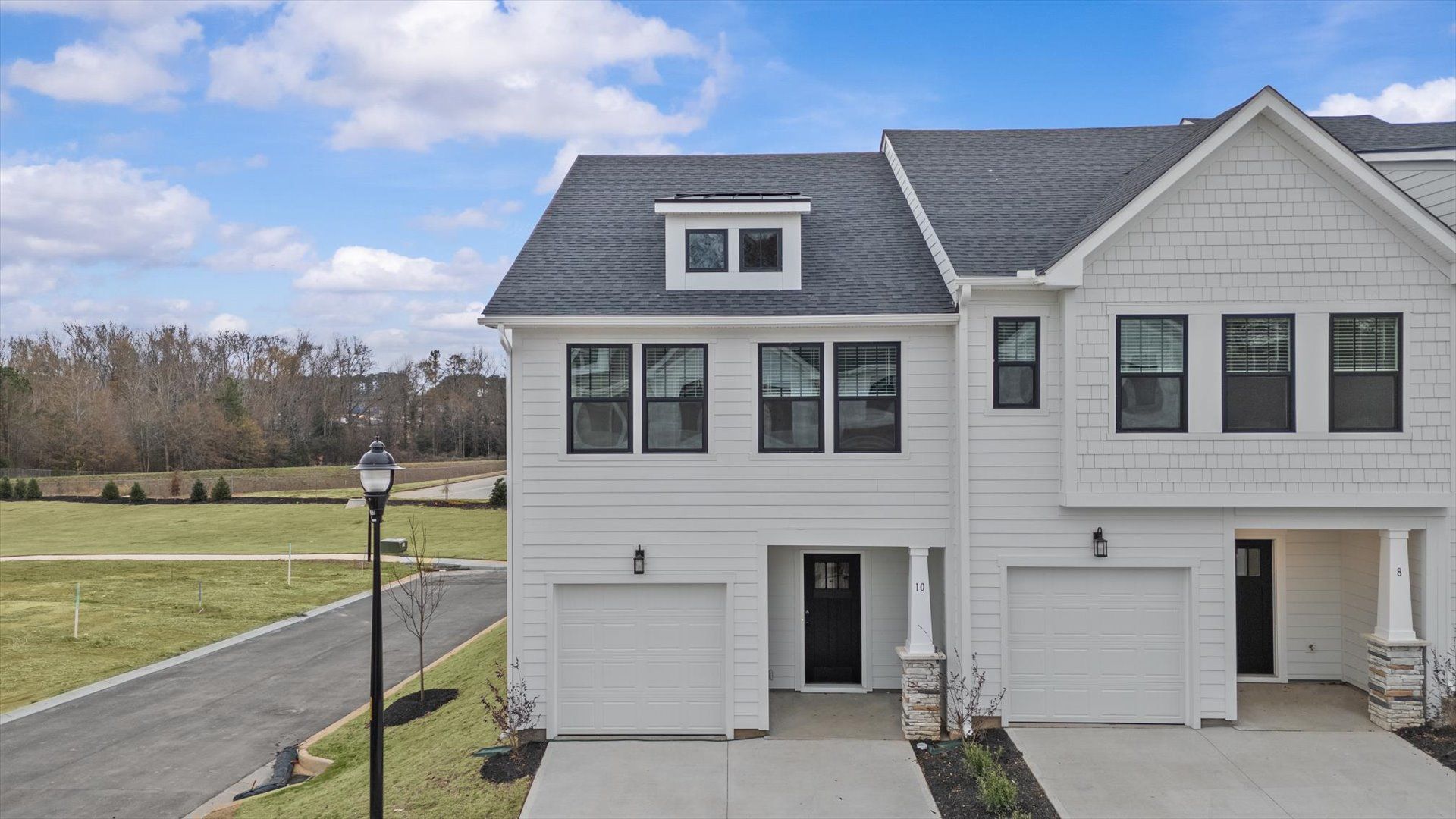 Corner Litchfield - Gresham Station: Simpsonville, South Carolina - DRB Homes