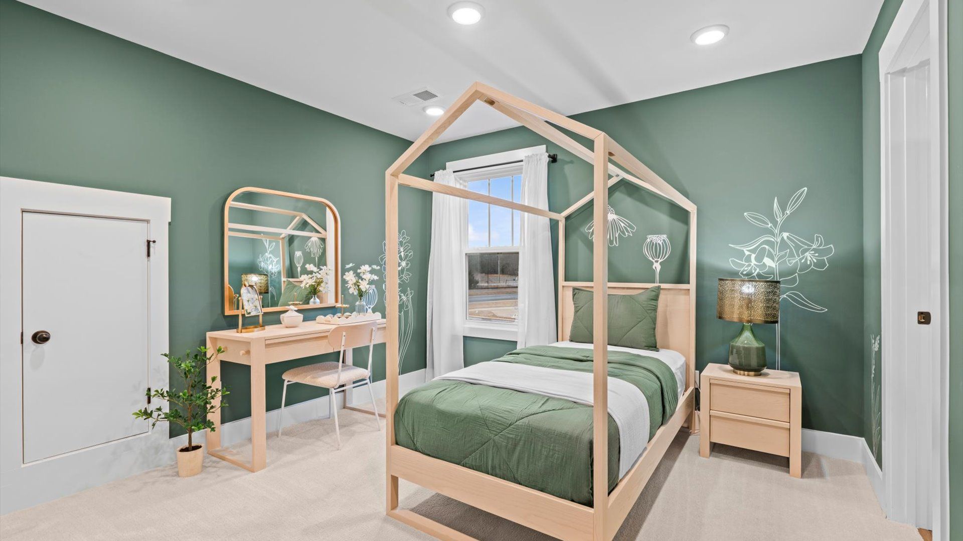 Highly functional bedroom with walk-in closet and tasteful carpet for a restful retreat located in Gray Court, SC