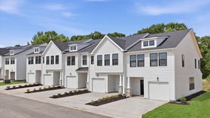 105 Redfield Place (Litchfield)
