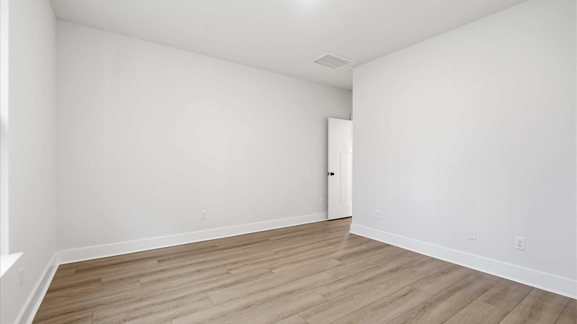 Tasteful primary suite featuring modern finishes and superior comfort near Downtown Fountain Inn