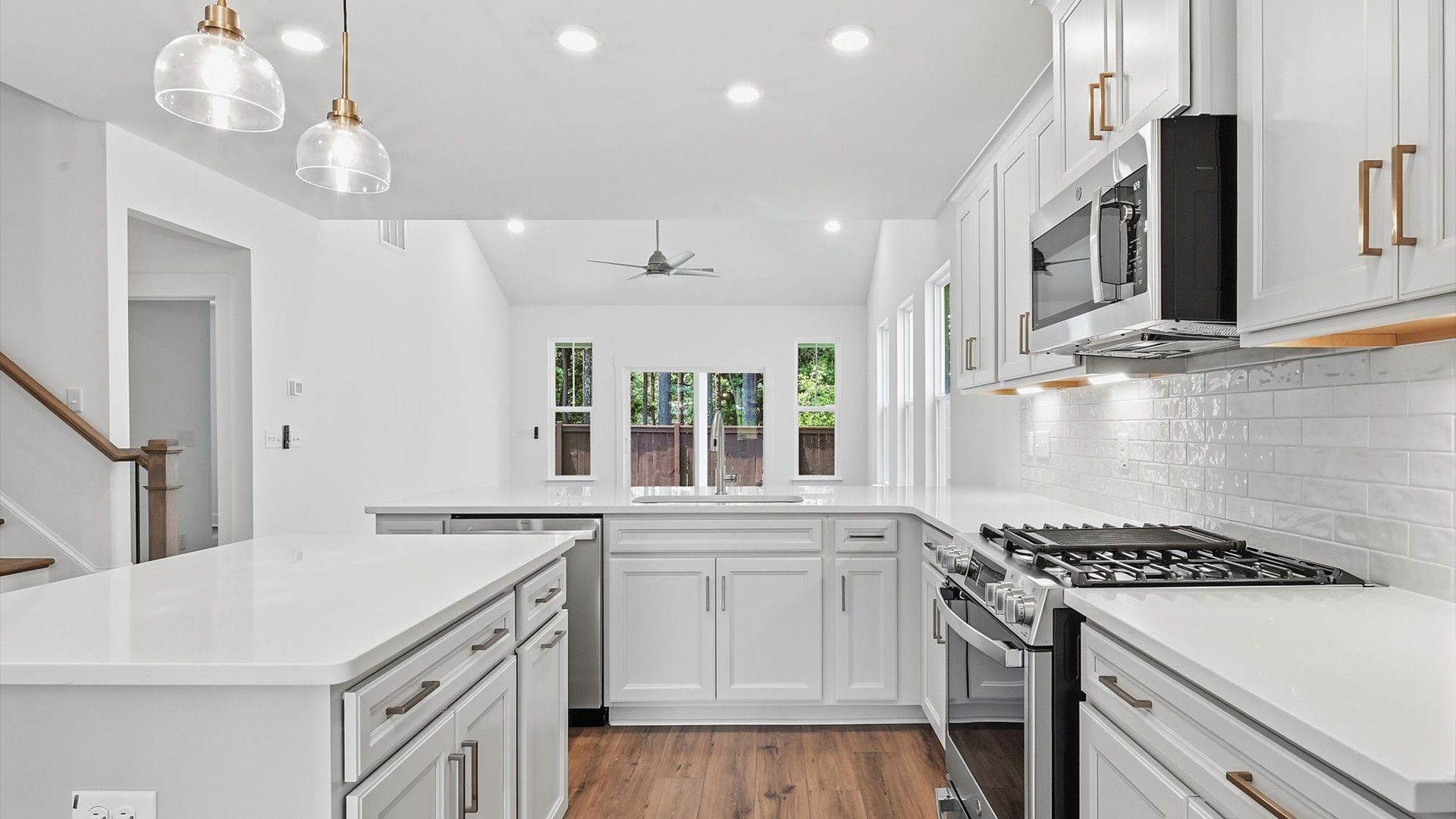 Elegant kitchen with modern finishes in this first-class home near Downtown Fountain Inn, SC
