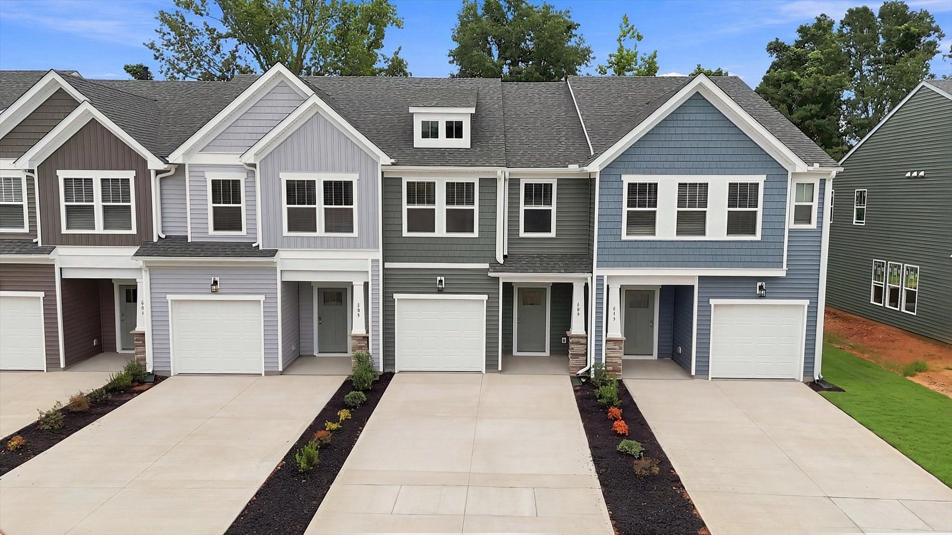 609 E Norvell Court (Litchfield)