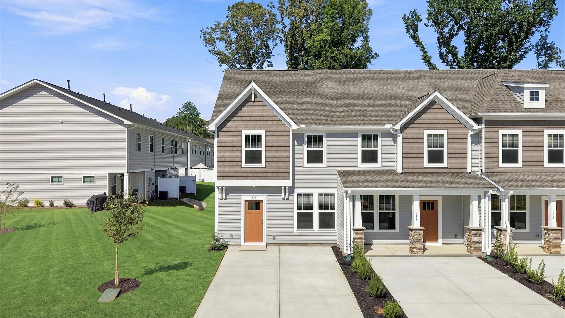 239 Islay Way (Churchill)