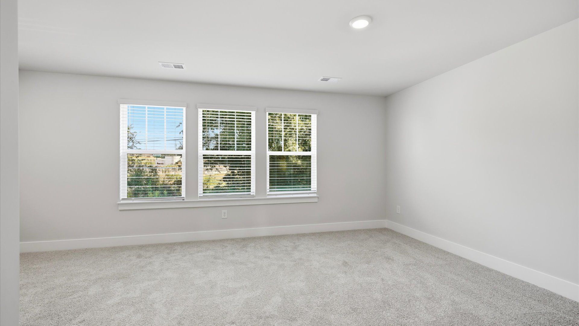 Luxurious primary retreat with spacious proportions and calming ambiance located at Silo Ridge