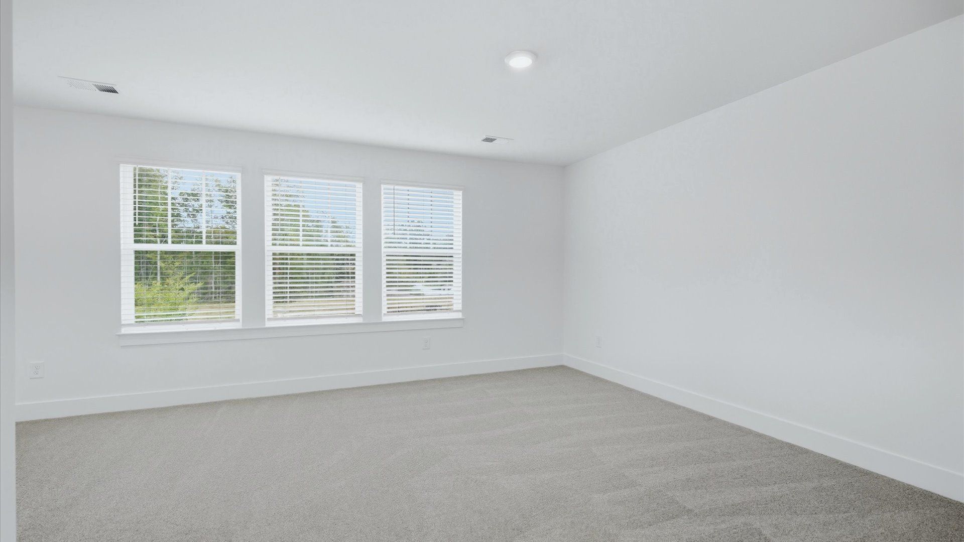 Desirable primary suite layout with spacious en suite bath in a proven, established community called Brookland Place