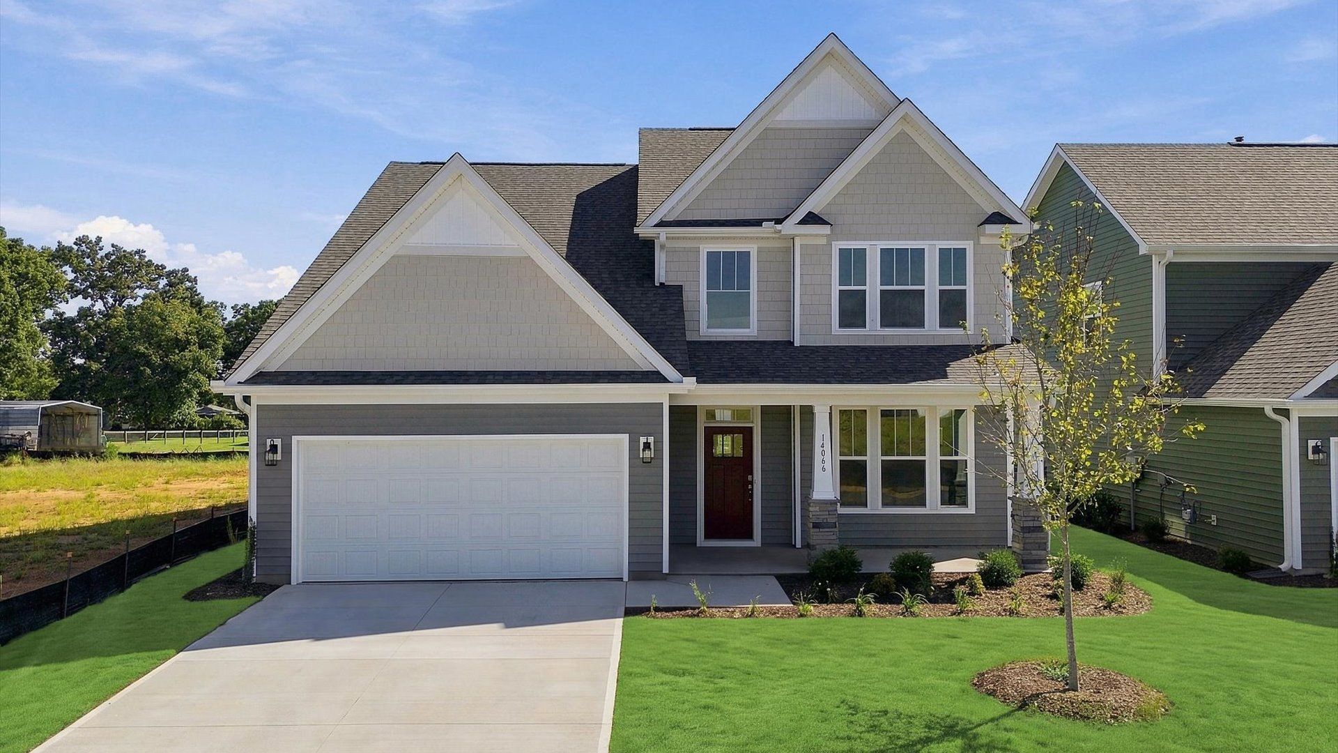 Memorable first impression with elegant exterior design and exceptional materials at Walnut Ridge