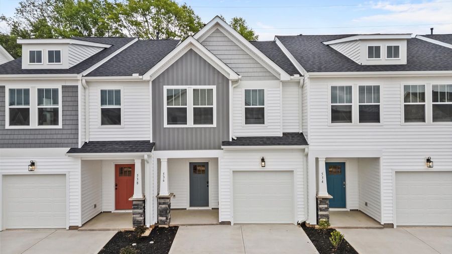 536 Harebell Way. Greenville, SC 29617