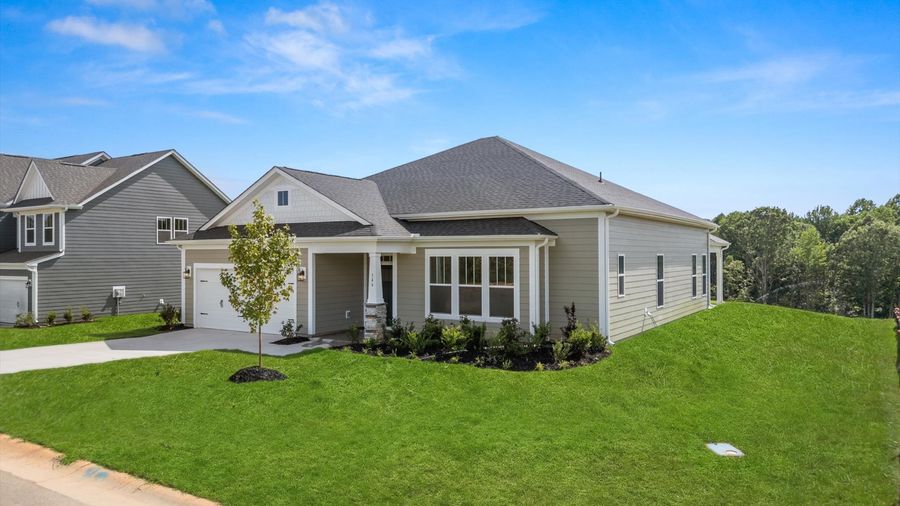 546 Winstone Trail (Wakefield)