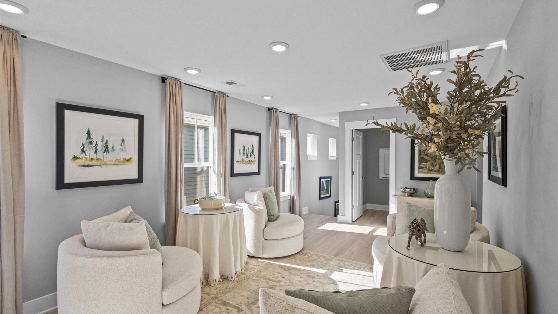 Mint home plan large flexible loft space