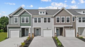 208 Cali Way (Litchfield)