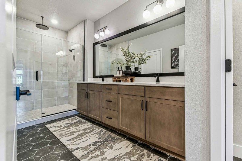 The Rainwater - Owner's Bath