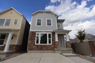 Eagleview - The Carriages at Ridgeview: Highland, Utah - David Weekley Homes
