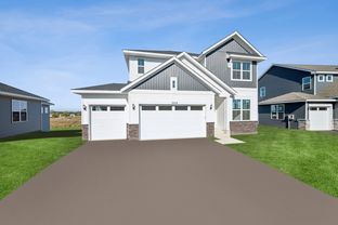 Pryor - Summerland Place - The Tradition Collection: Shakopee, Minnesota - David Weekley Homes