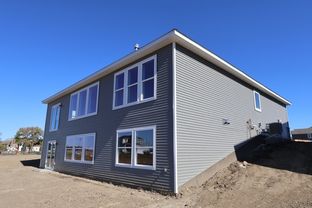 Pomroy - Brayburn Trails East – The Park Collection: Dayton, Minnesota - David Weekley Homes