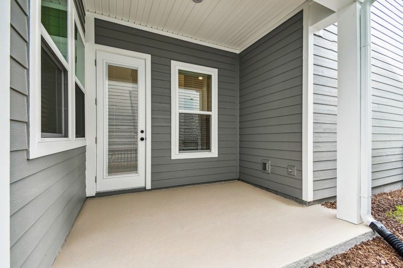 11020 Infinite Way (Vandalay)