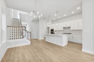 Double Creek Crossing – Craftsman Series por David Weekley Homes en Austin Texas