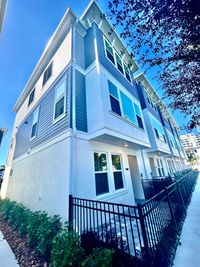 Carsten II - Towns at Union: St Petersburg, Florida - David Weekley Homes
