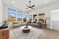 Mantua Point Classics por David Weekley Homes en Sherman-Denison Texas