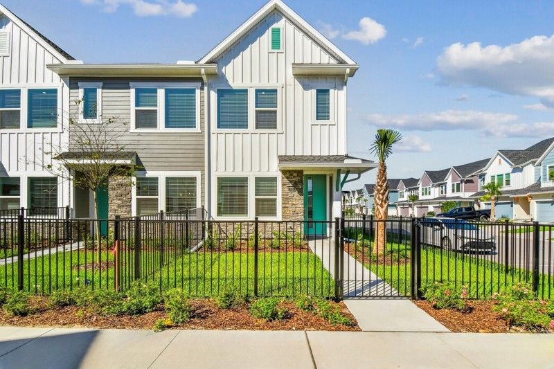 Sweetbay - Kettering at eTown - Garden Collection: Jacksonville, Florida - David Weekley Homes