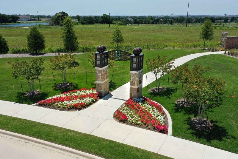 The Parks at Wilson Creek - Trail Entrance