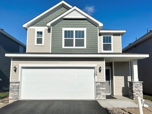Cagney - Amber Fields - Carriage Homes at Ashford: Rosemount, Minnesota - David Weekley Homes