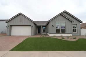 953 W Ridge Rd (Peralta)