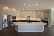 Canyon Views – 70’ Sunrise Series por David Weekley Homes en Phoenix-Mesa Arizona