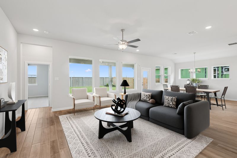 The Grand Prairie - Retreat Collection por David Weekley Homes en Houston Texas