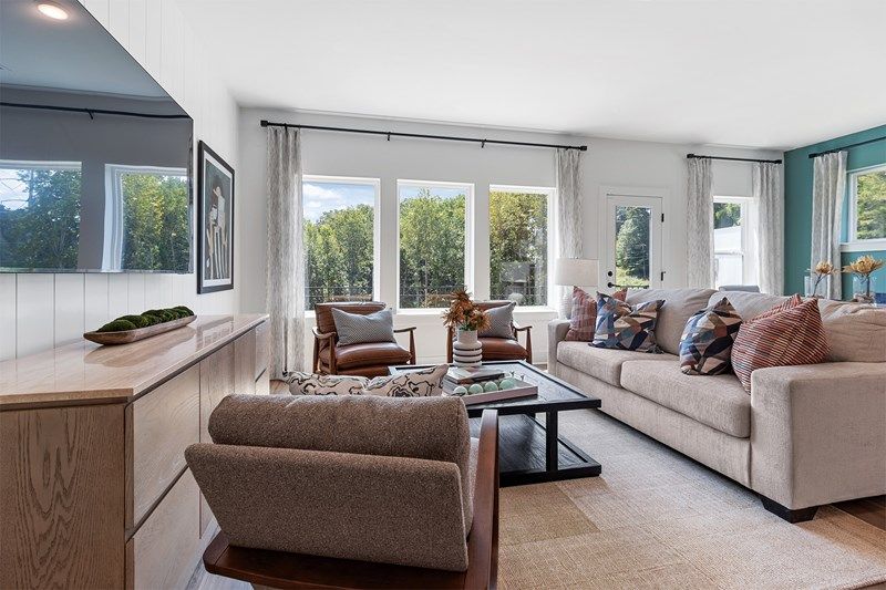 The Woodstone II - Family Room